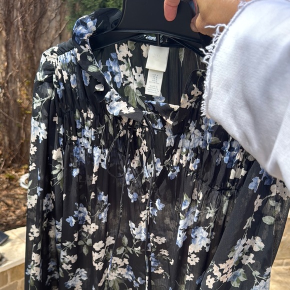 Women’s H&M Sheer Flowy Floral Black and Blue Maxi Dress Sz M - Picture 14 of 16